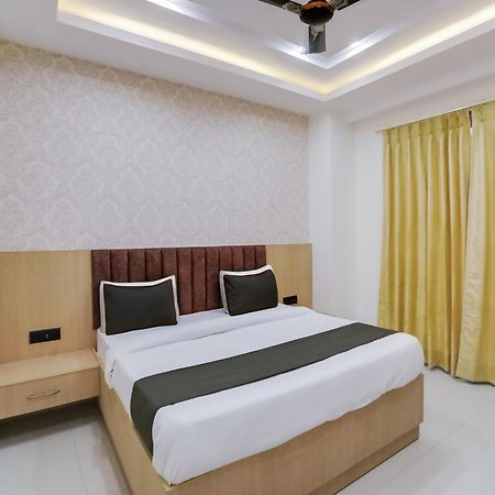 Townhouse Magnolia Corporate Stays Gurgaon Esterno foto