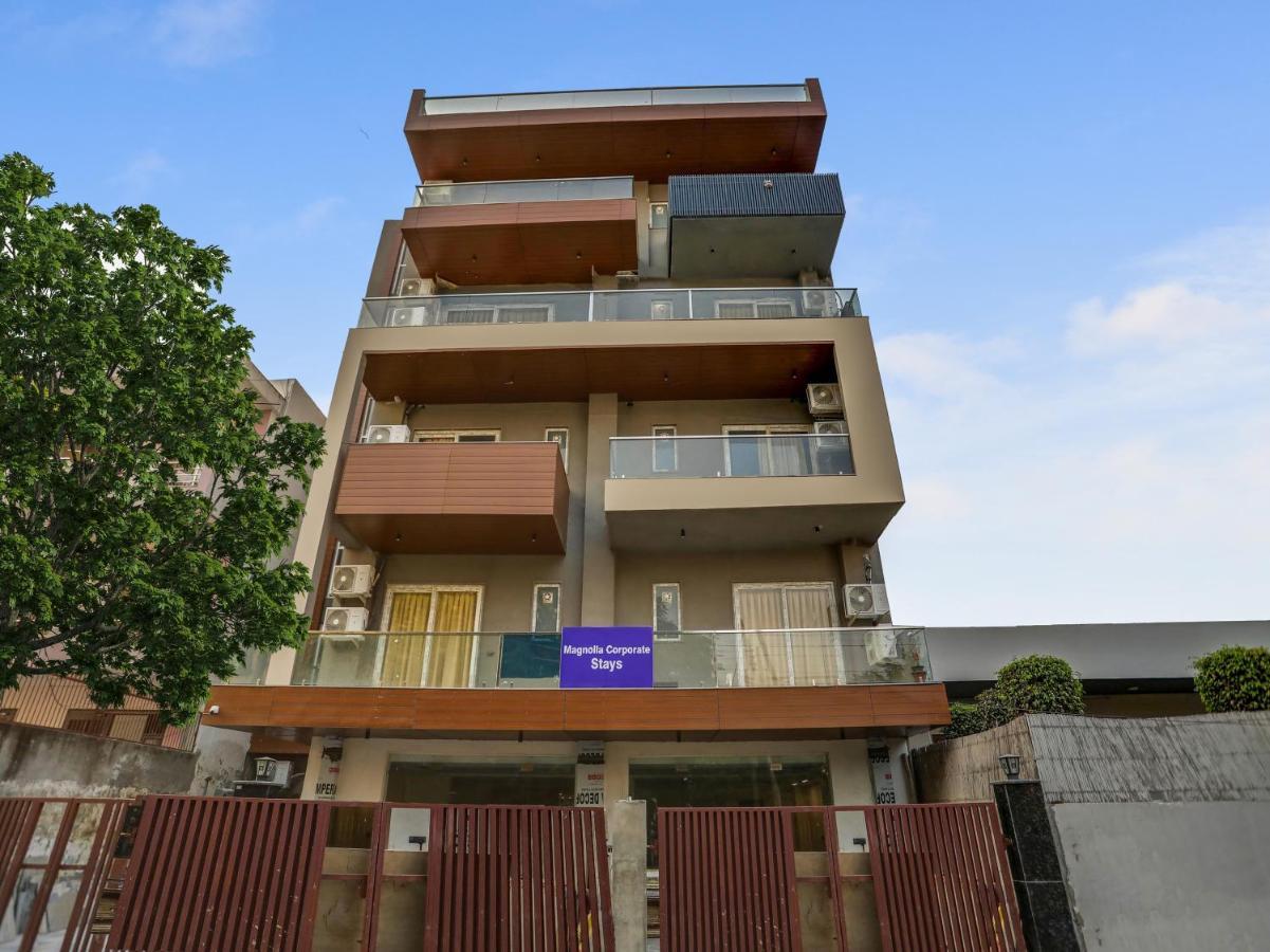Townhouse Magnolia Corporate Stays Gurgaon Esterno foto