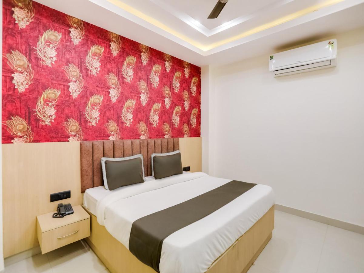 Townhouse Magnolia Corporate Stays Gurgaon Esterno foto
