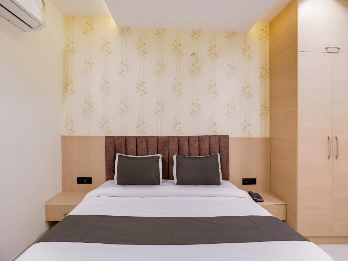 Townhouse Magnolia Corporate Stays Gurgaon Esterno foto
