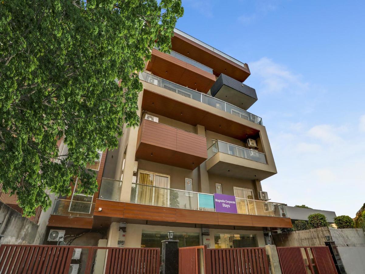 Townhouse Magnolia Corporate Stays Gurgaon Esterno foto