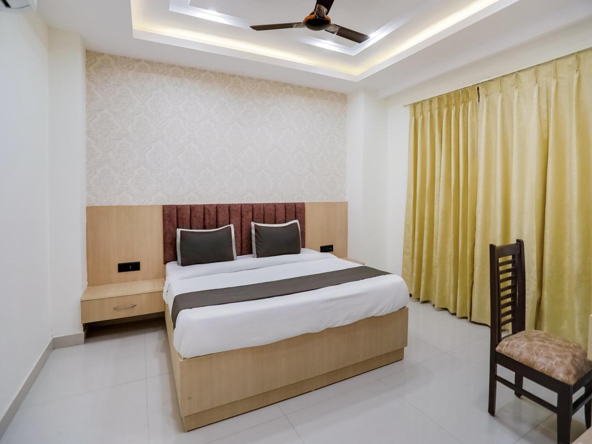 Townhouse Magnolia Corporate Stays Gurgaon Esterno foto