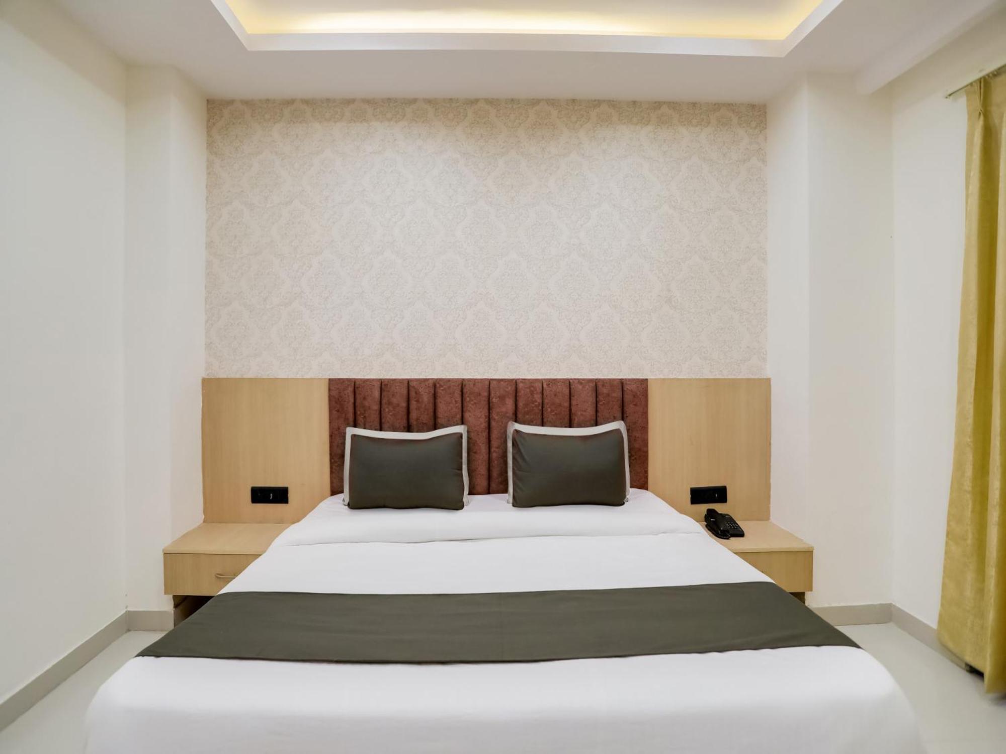 Townhouse Magnolia Corporate Stays Gurgaon Esterno foto